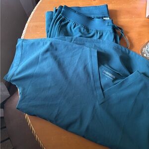 Mandala Caribbean blue scrubs